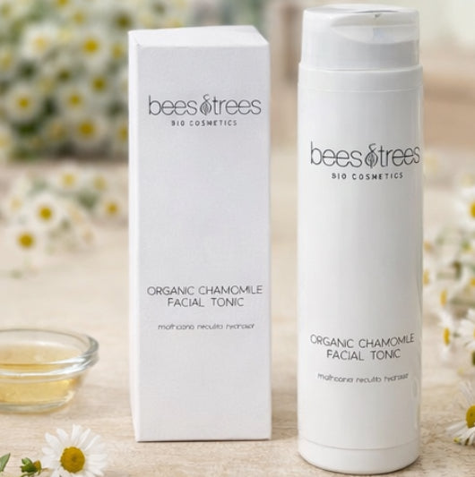 1-Organic BHA Cleansing Foam – Diep Reinigend & Bio – Bees & Trees           2-Organic Chamomile Facial Tonic | Bees & Trees