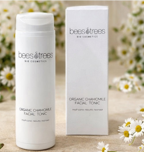 1-Organic BHA Cleansing Foam – Diep Reinigend & Bio – Bees & Trees           2-Organic Chamomile Facial Tonic | Bees & Trees