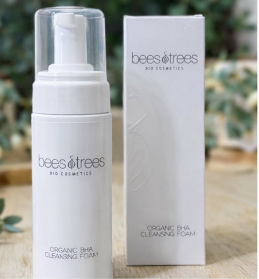 1-Organic BHA Cleansing Foam – Diep Reinigend & Bio – Bees & Trees           2-Organic Chamomile Facial Tonic | Bees & Trees